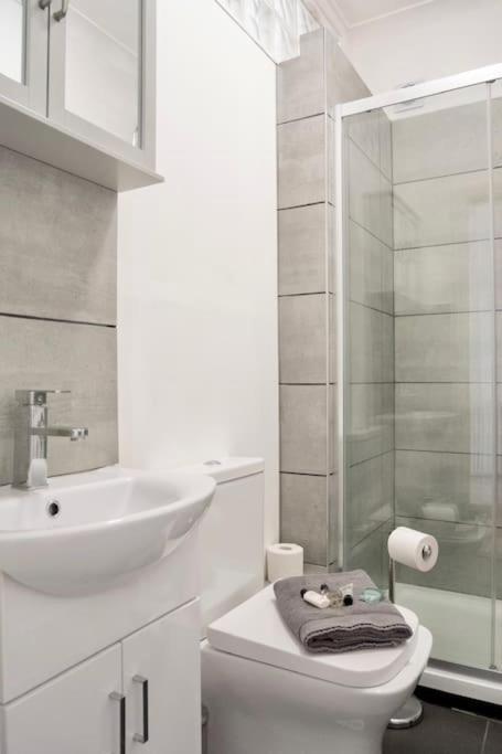 Penarth/Cardiff Bay: Deluxe Flat: 10 Mins To City! Exterior foto